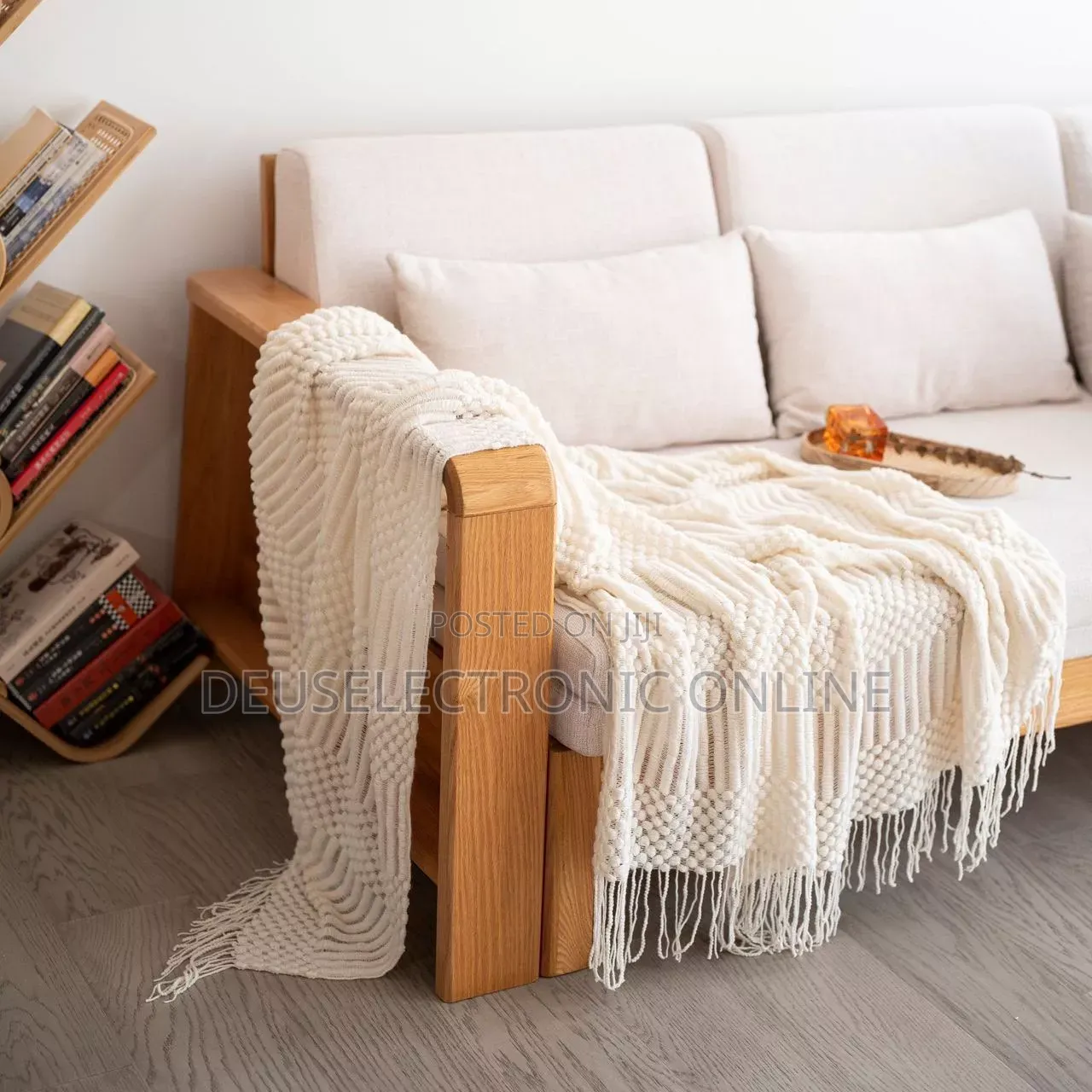 Throw Blanket Reja