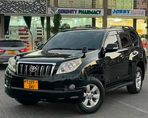 Toyota Land Cruiser Prado 2010 Black