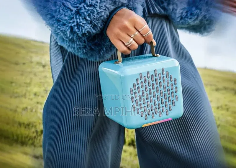 *Kareokee Speaker