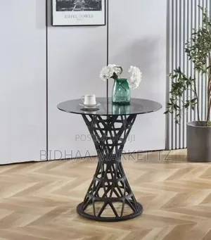 Rund Side Table / Accent Table