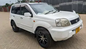 Nissan X-Trail Automatic 2005 White