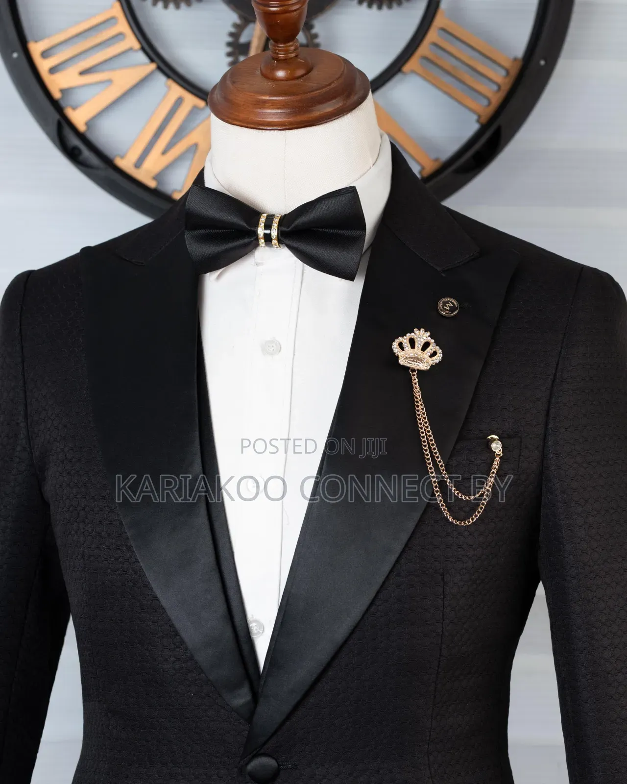 ​Exclusive Black Textured Tuxedo 3-Piece Slim Suit