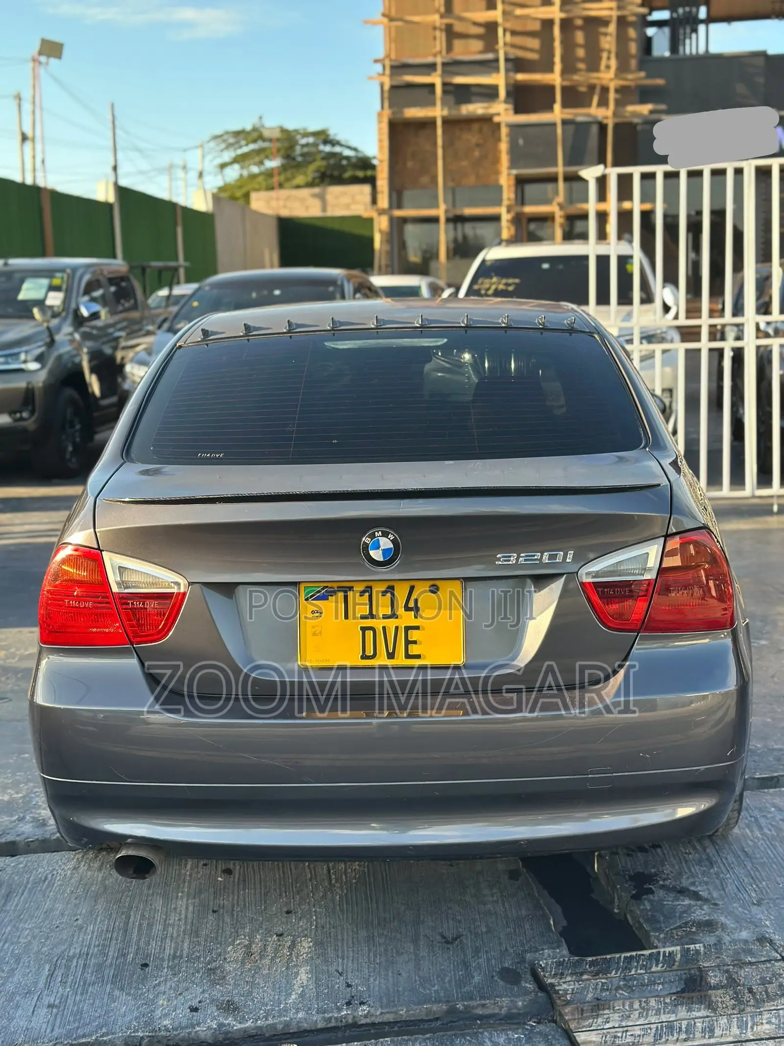 BMW 3 Series 2005 Gray