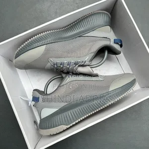 boss Sneakers