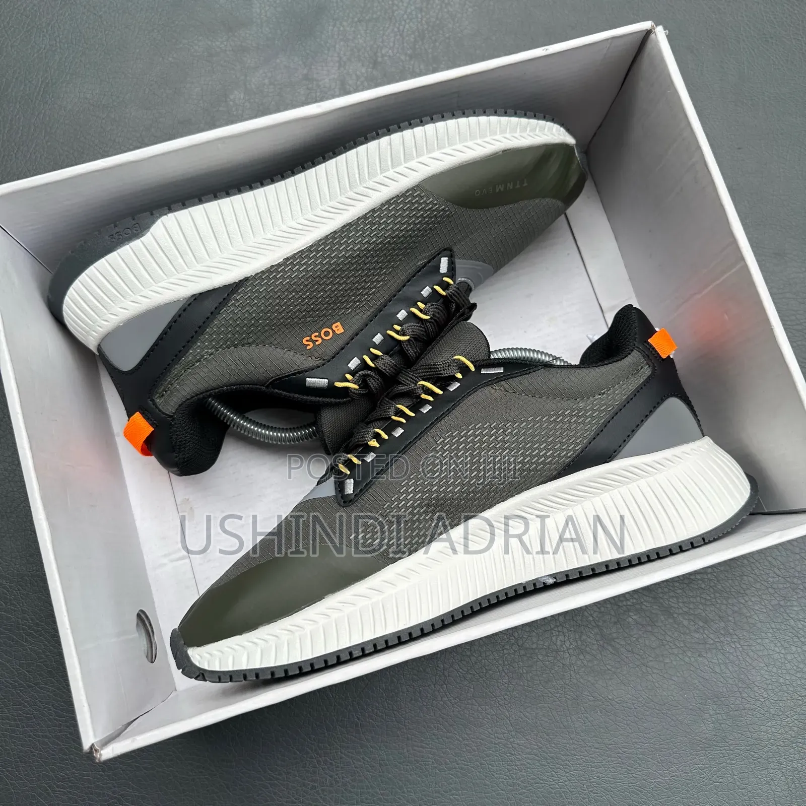boss Sneakers