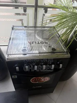 Jiko La Gas Used: 3 Burners 1 Electric + Oven