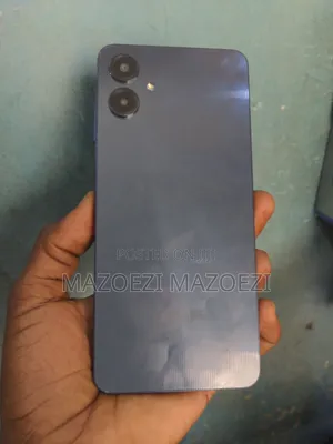 Samsung Galaxy A06 64 GB Gray