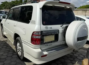 Toyota Land Cruiser 2004 Burgundy