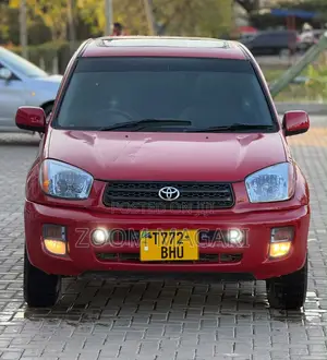 Toyota RAV4 2006 Red