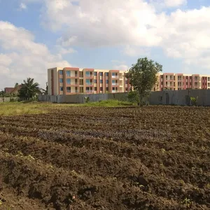 Kiwanja Watumishi Housing Geza Ulole Kigamboni