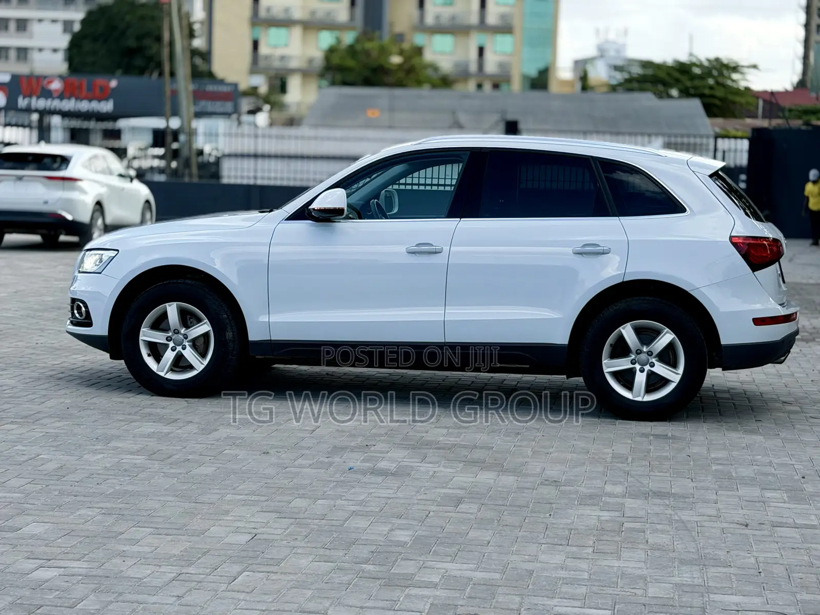 Audi Q5 2.0T Premium AWD quattro 2016 White
