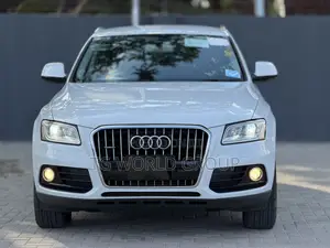 Audi Q5 2.0T Premium AWD quattro 2016 White