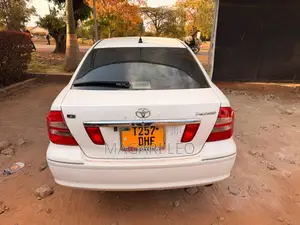 Toyota Premio 1.5 FWD 2005 White