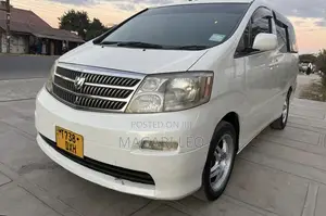 Toyota Alphard 2.4 Petrol AWD 2005 White