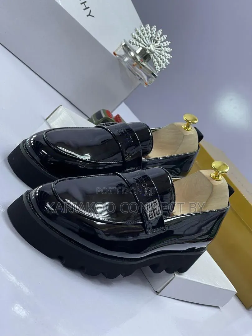 Gentlemen's High-Fashion Loafers