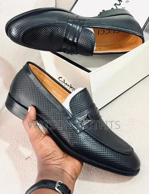 1 Colour Gucci Brand Men's Leather Mocca or Shoes Looking Nice