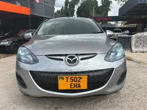 Mazda Demio 2014 Silver