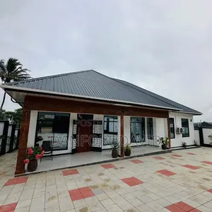4bdrm House in Kahwa Real Estste, Goba for sale