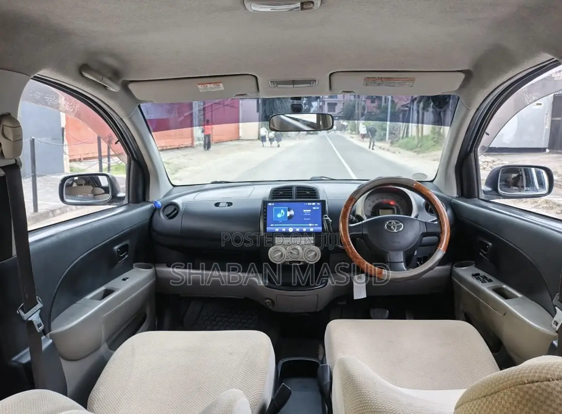 Toyota Passo 1.3 FWD 2005 Silver