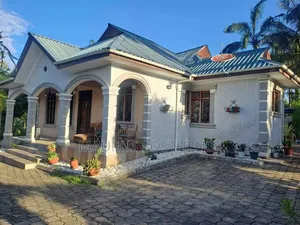 3bdrm House in Machimbo, Kitunda for sale