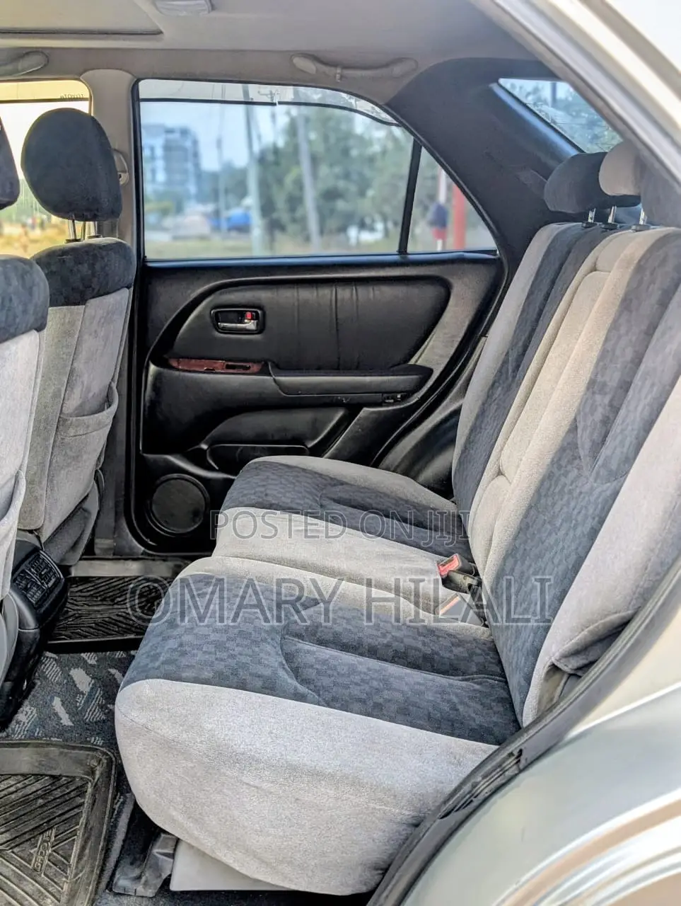 Toyota Harrier 2002 Silver