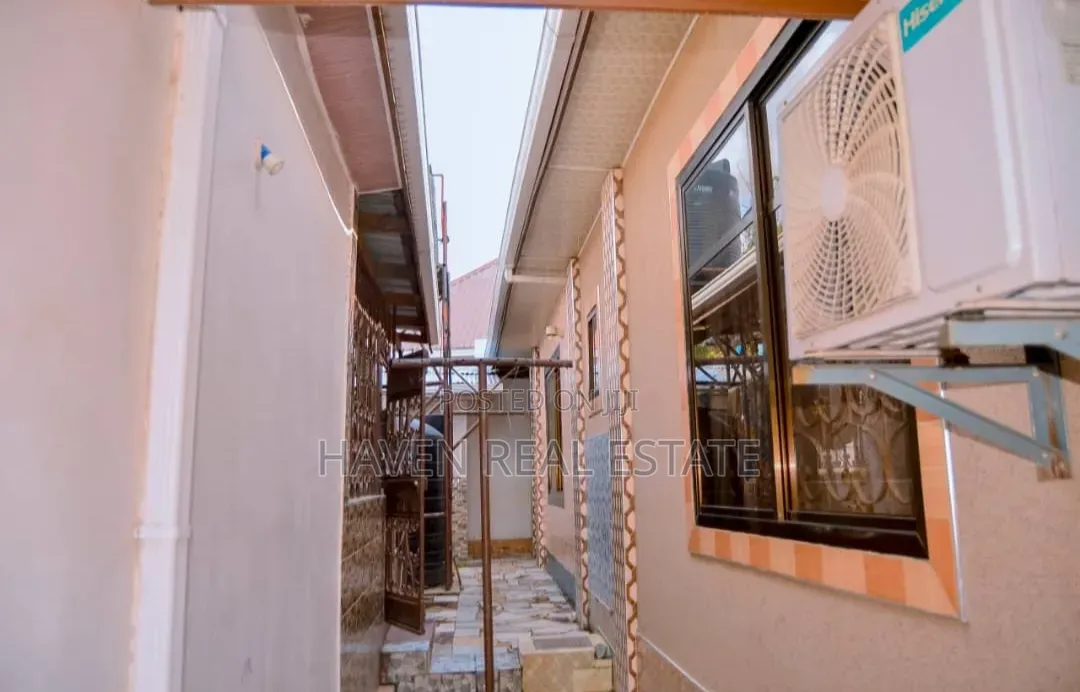 3bdrm House in Kunduchi for sale