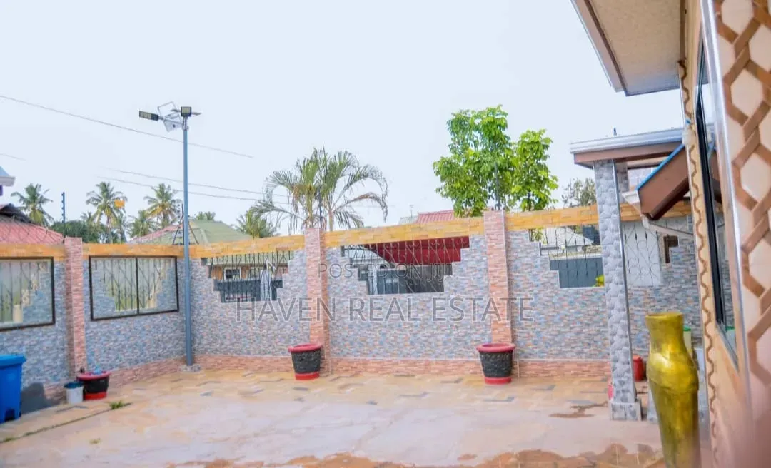 3bdrm House in Kunduchi for sale