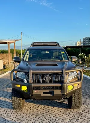 Toyota Land Cruiser Prado 2015
