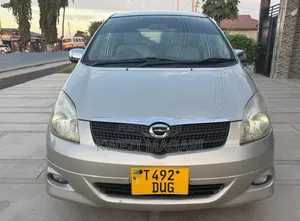 Toyota Corolla Spacio 2002 Silver