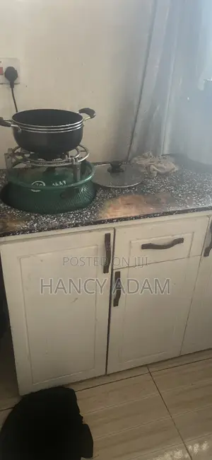 Meza Ya Kupikia