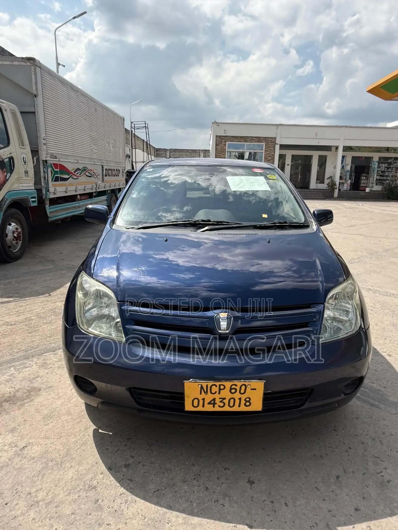 Toyota IST 2003 Black