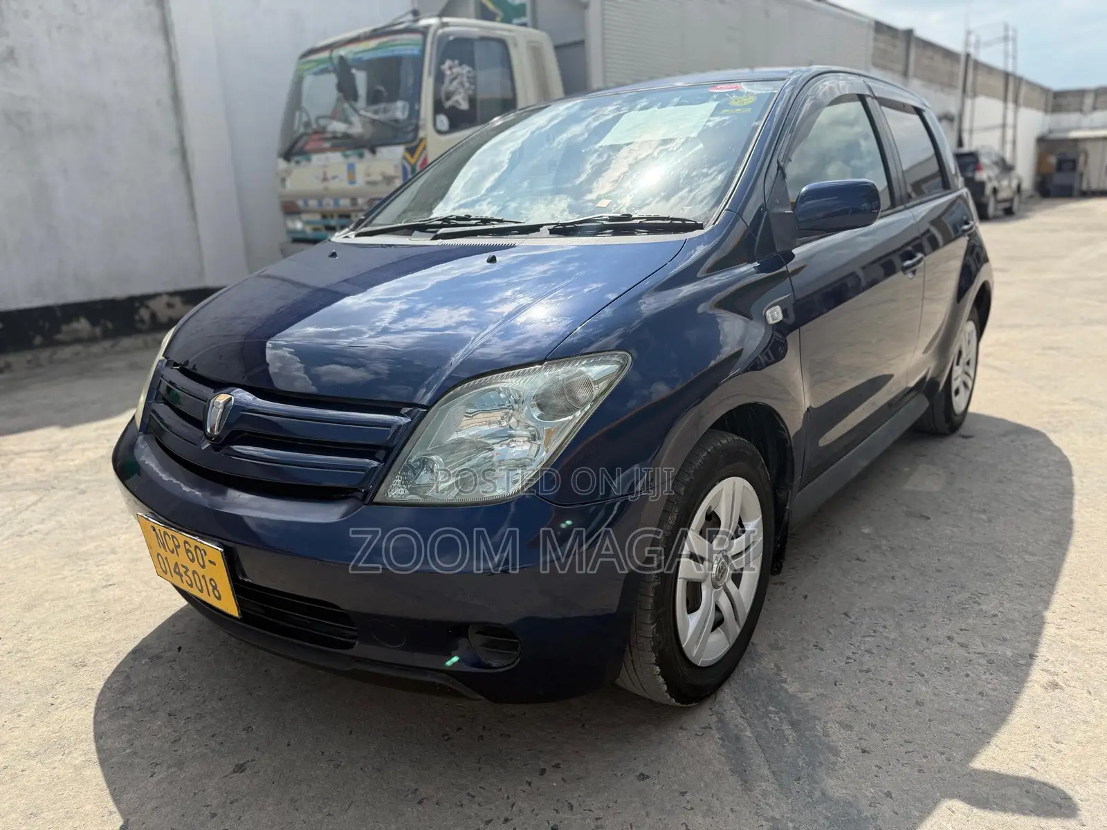 Toyota IST 2003 Black