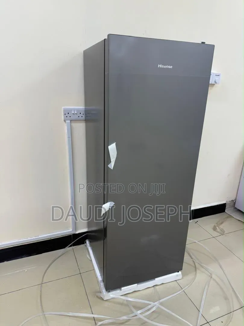 Hisense Upright Freezer Ya Kusimama 190L