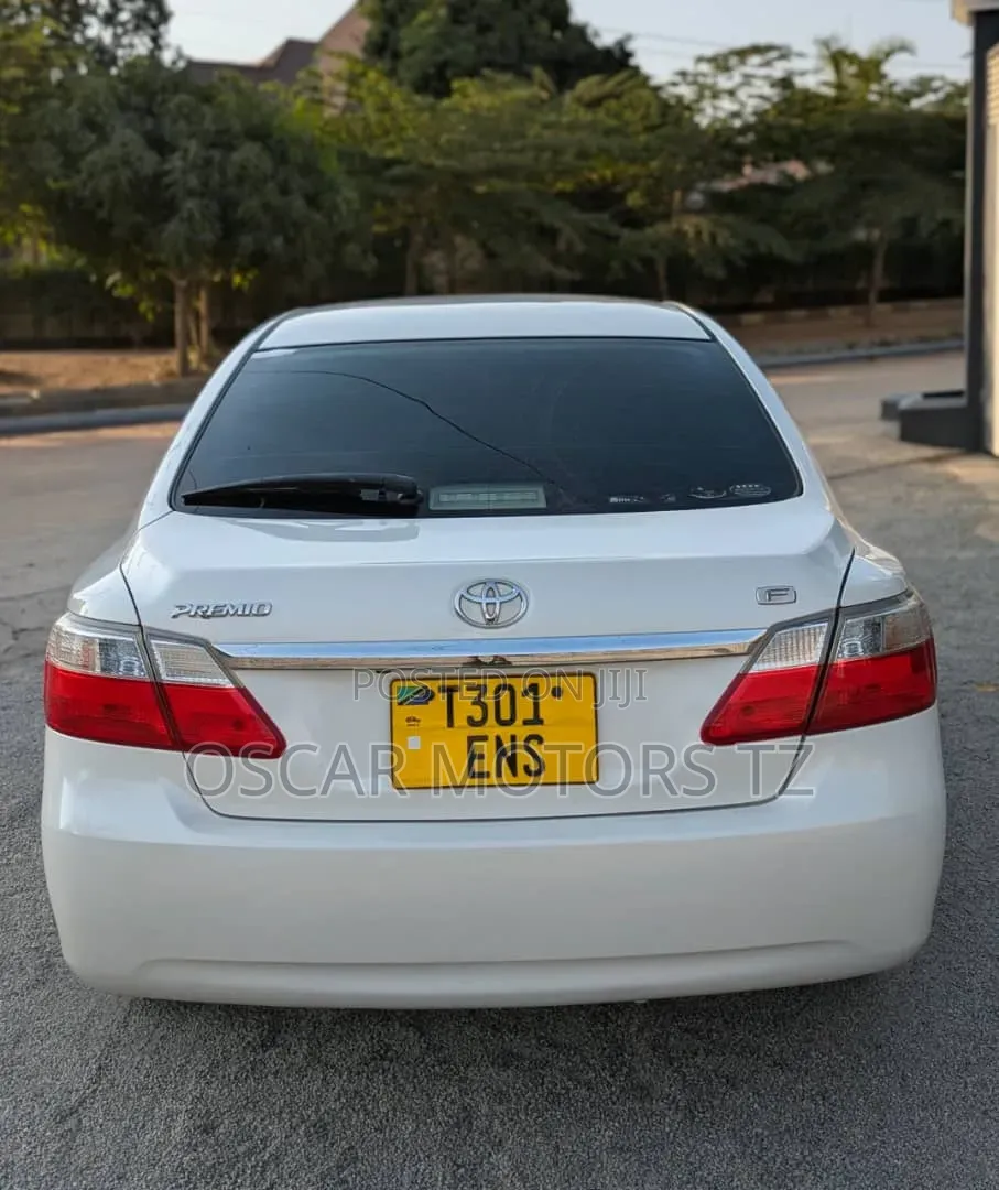 Toyota Premio 2008 White