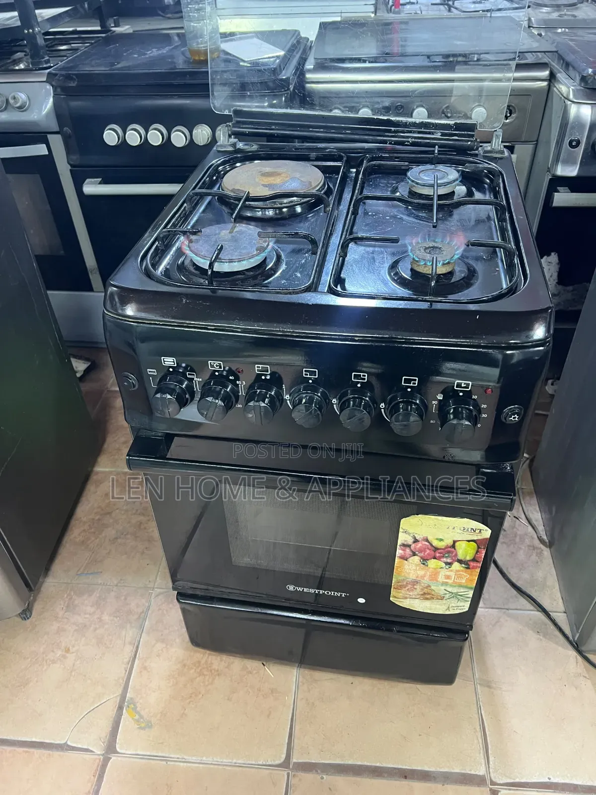 Cooker Inayo Oven Kubwa Kabisa Color Black