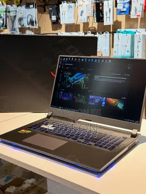 New Laptop Asus ROG Strix G17 16GB AMD Ryzen 9 SSD 1T