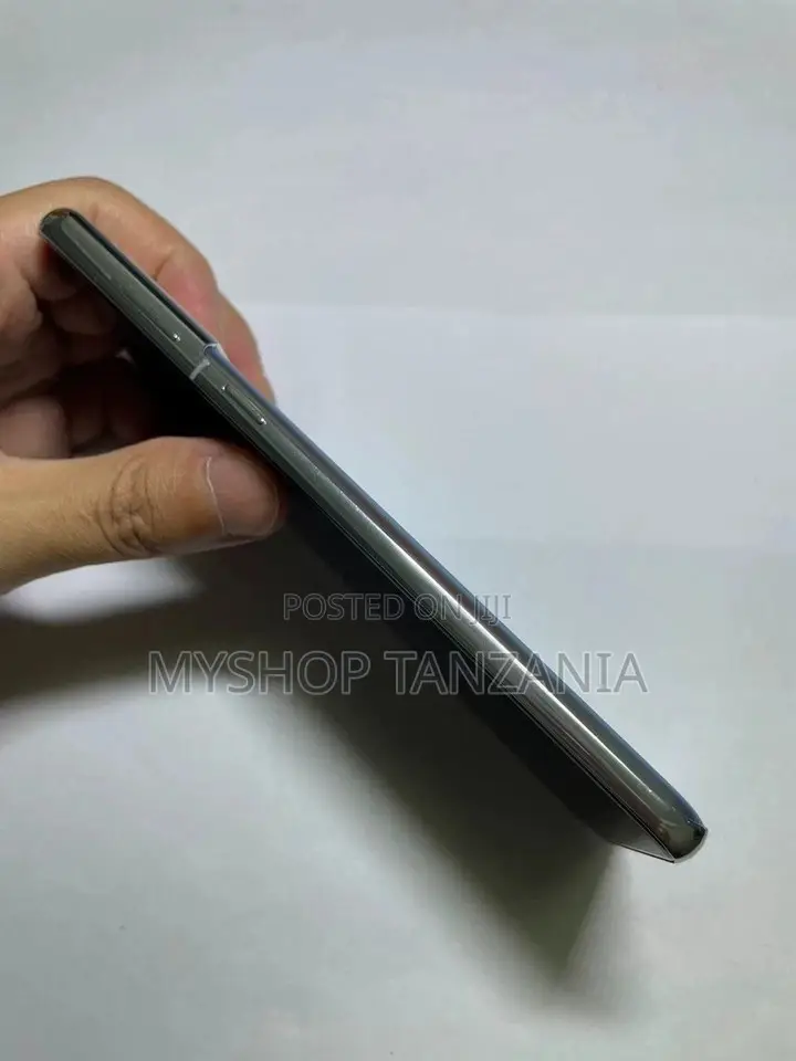 New Samsung Galaxy S21+ 5G 128 GB Black
