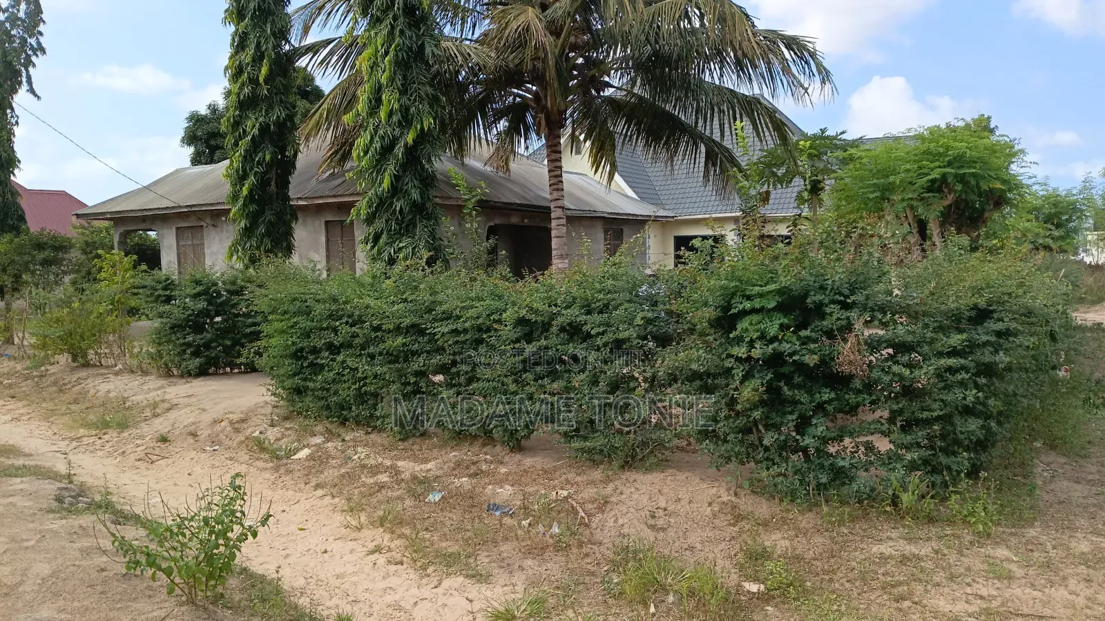 3bdrm House in Wankomange Com Ltd, Kigamboni for sale