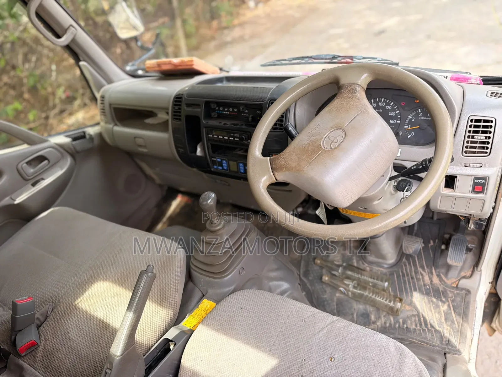 Toyota Toyoace 2009 White