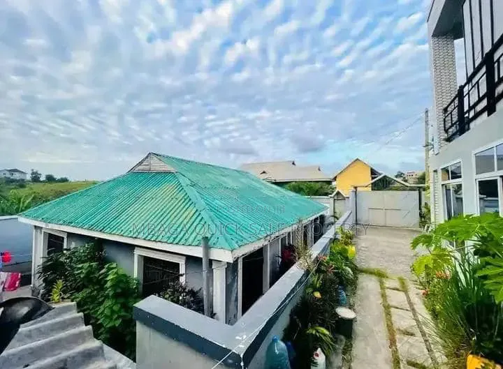 3bdrm House in Kimara Temboni for sale