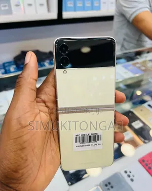 New Samsung Galaxy Z Flip 3 256 GB White