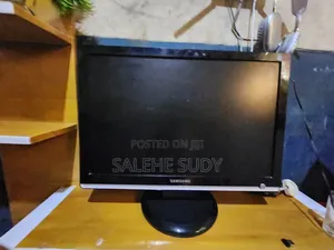 Desktop Computer Samsung 4GB HDD 256GB