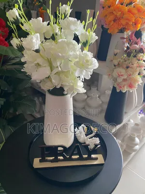 Beautiful Flower Vase Decoration