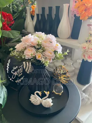 Artificial Flowers Mezani Showcase Zipo Chache
