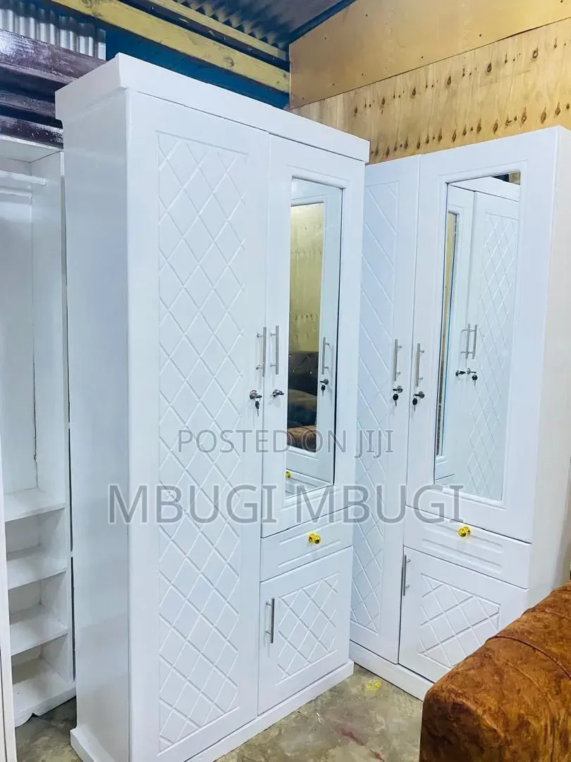Kabati Za Nguo Mlango2