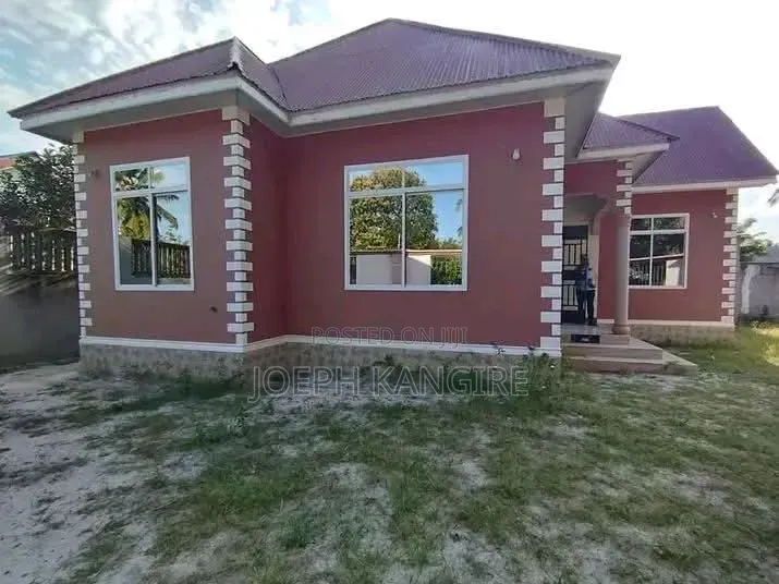 4bdrm House in Mkolemba, Ukonga for sale