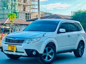 Subaru Forester 2010 White