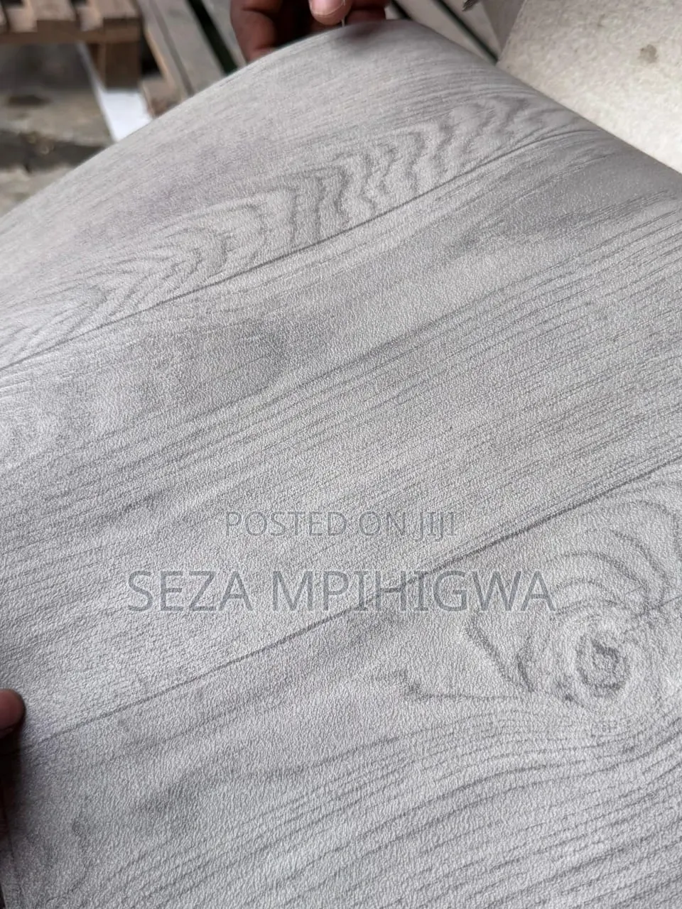 Mkeka Wa Mbao (Wood Grain PVC Flooring Roll)