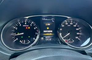 Nissan X-Trail 2.0 Petrol FWD 2015 Silver