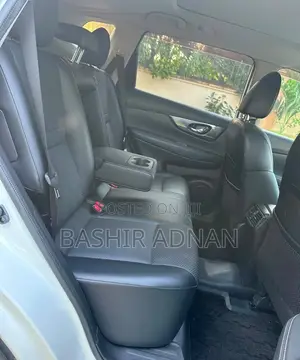 Nissan X-Trail 2.0 Petrol FWD 2015 Silver